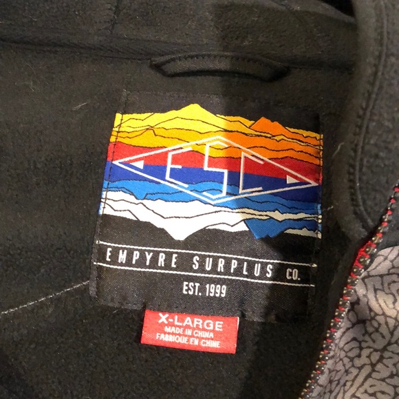 Vintage 90s hoodie - Picture 2 of 3